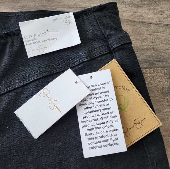 Jessica Simpson Pull On Flare Pant Black Women's Size 18W NEW - Picture 10 of 16